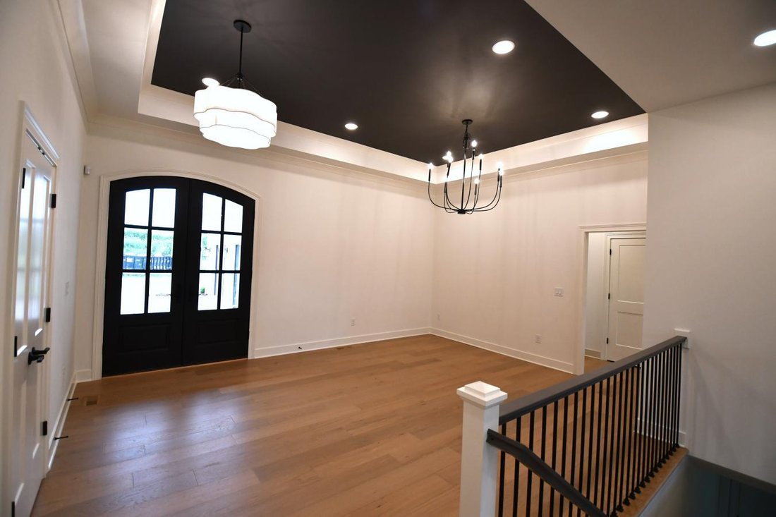 House in Charlestown, Indiana, United States 3 - 16307537