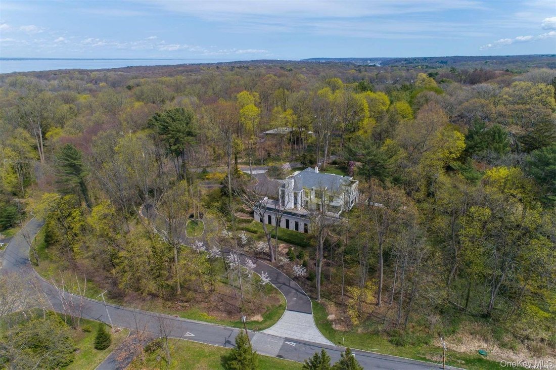 House in Locust Valley, New York, United States 3 - 18276741