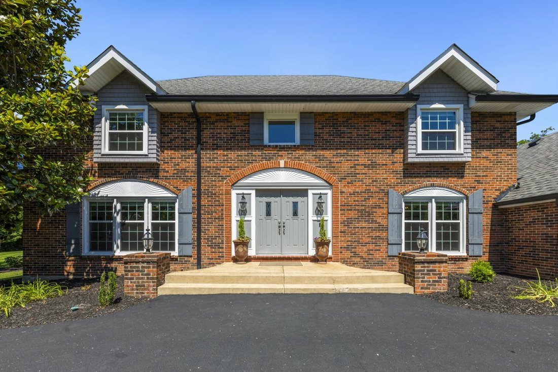 House in Creve Coeur, Missouri, United States 2 - 18278364