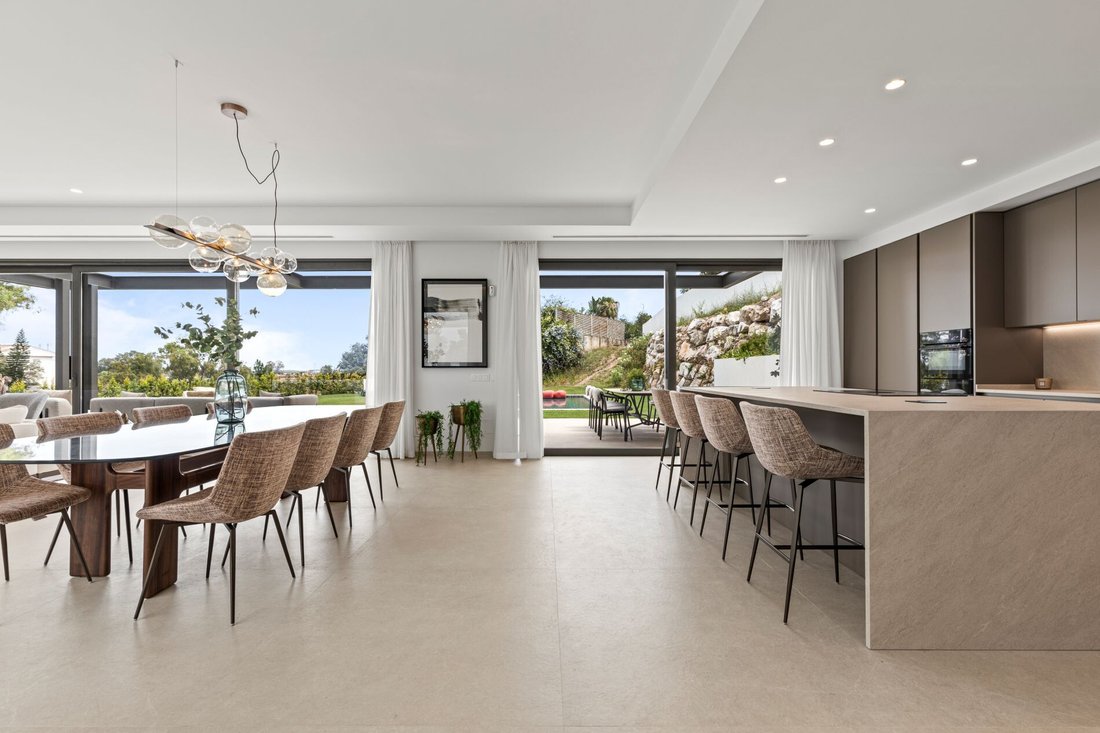 Villa in La Quinta, Benahavis, Andalusia 5 - 18278284