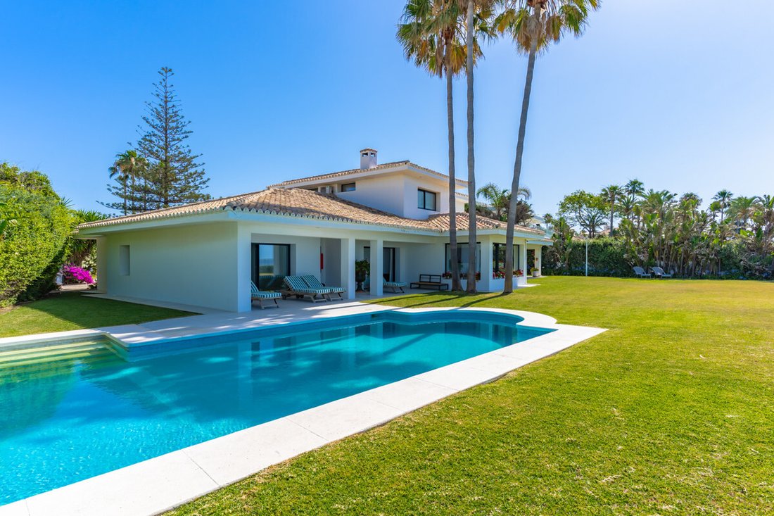 Villa in Guadalmina Baja, San Pedro de Alcantara, Spain 4 - 18248069