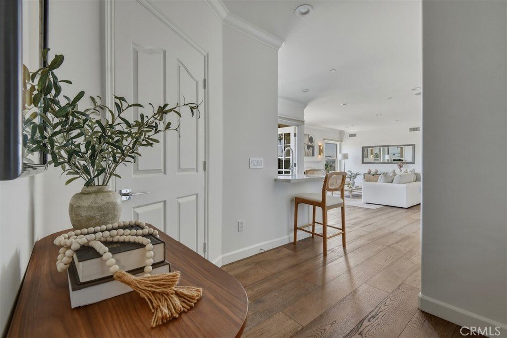 Condo in West Hollywood, California, United States 3 - 18277620
