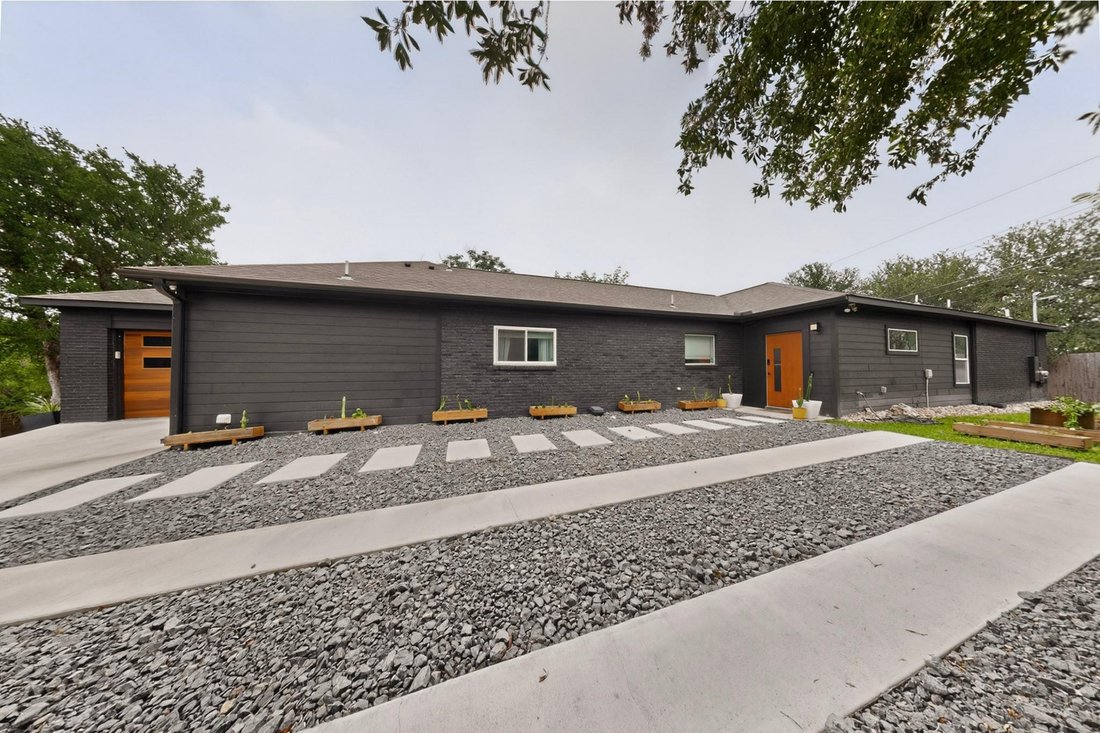 House in Austin, Texas, United States 5 - 18277275