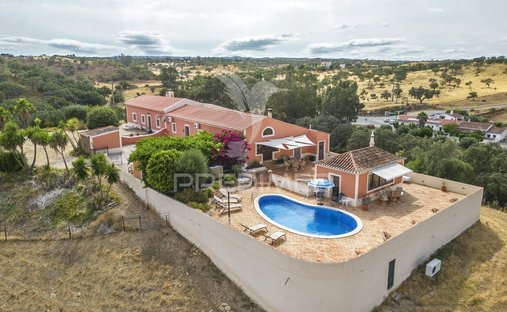 Rancho en Ourique, Distrito de Beja, Portugal 1