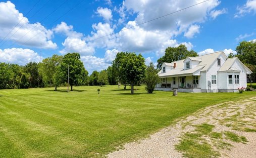 House in Fayetteville, Texas, United States 1