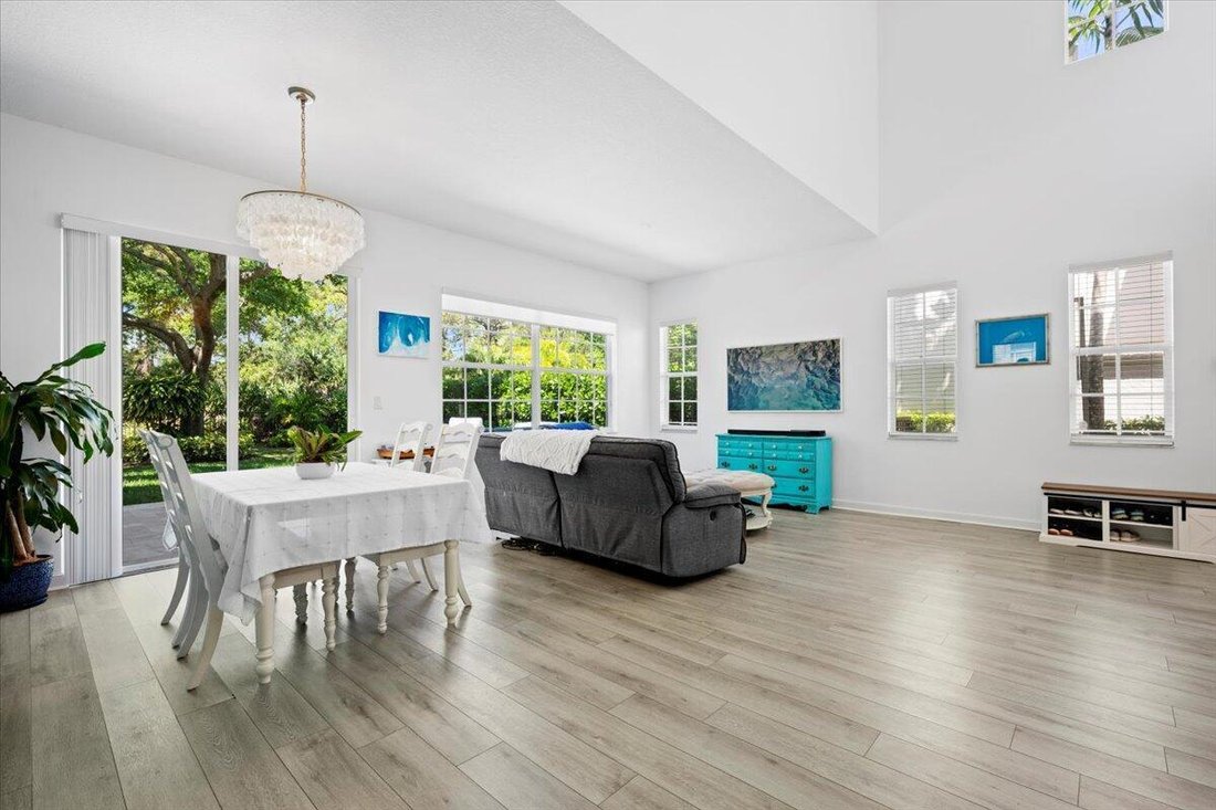 House in Palm Beach Gardens, Florida, United States 5 - 18277222