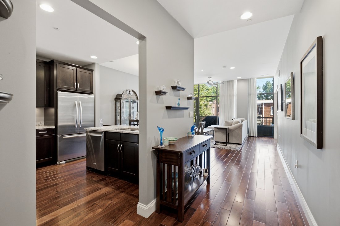 Condo in Richmond Heights, Missouri, United States 5 - 18278176