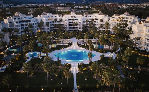 Apartment in Gualdalmansa, Estepona, Andalusia 1