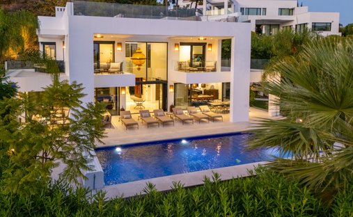 Villa in Puerto Banus, Marbella, Spain 1