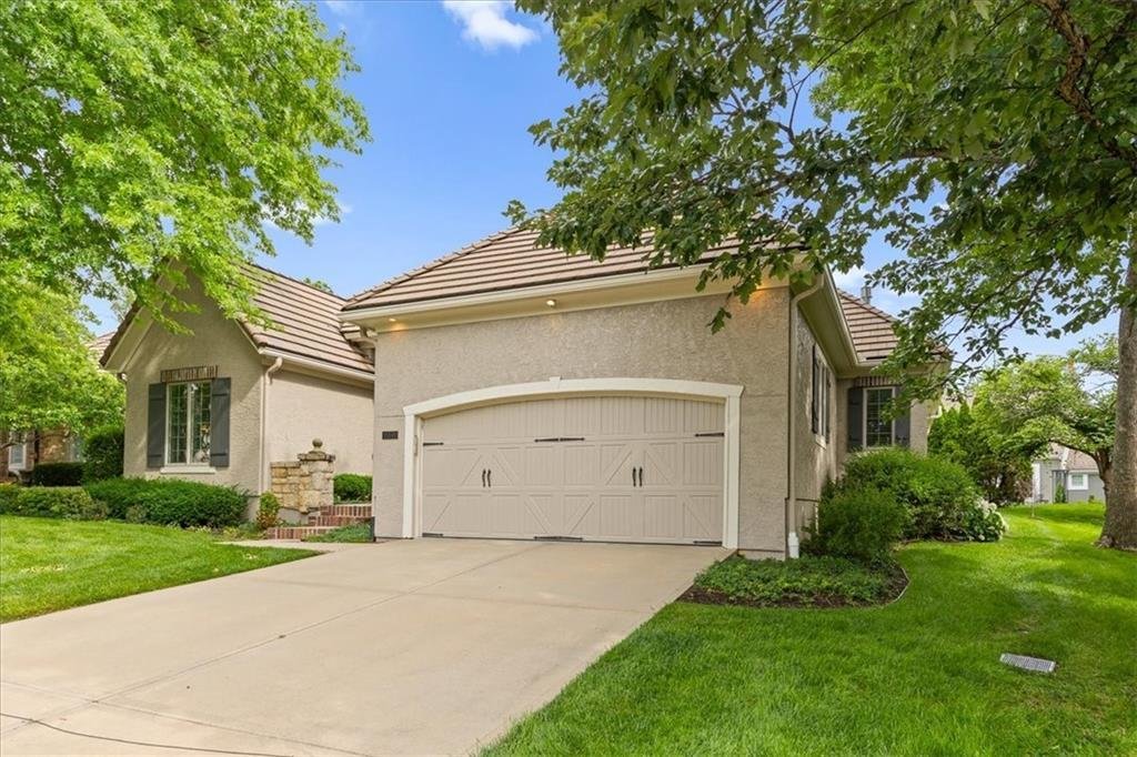 House in Leawood, Kansas, United States 2 - 18277767