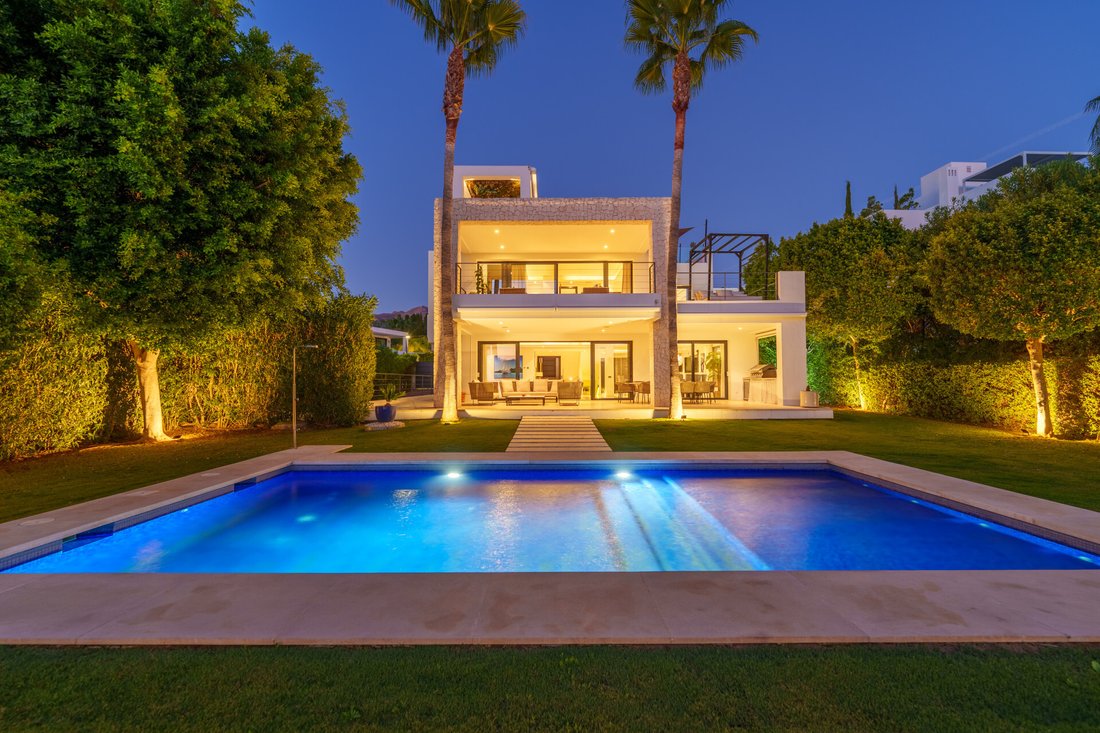 Villa in Puerto Banus, Marbella, Spain 2 - 18278139