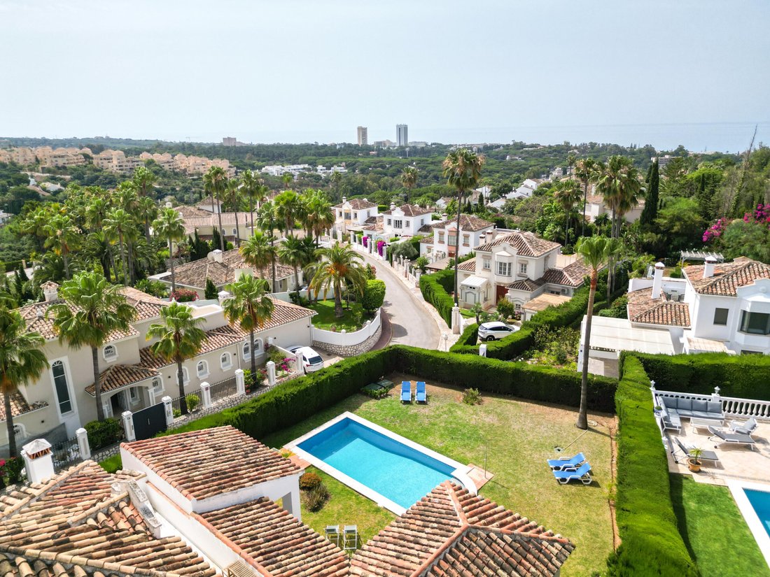 Villa en Elviria-Cabopino, Marbella, España 2 - 18232135