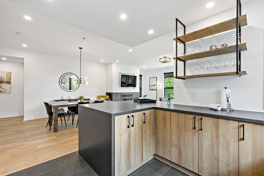 Condo in Mont-Tremblant, Quebec, Canada 3 - 18227305