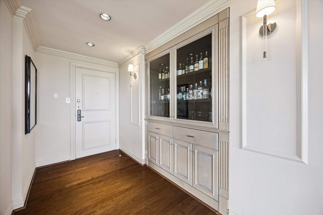 Condo in Houston, Texas, United States 5 - 18278137