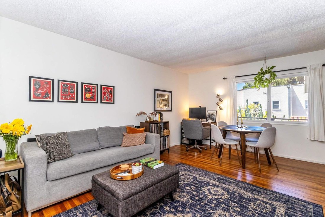 Condo in Los Angeles, California, United States 2 - 18278141