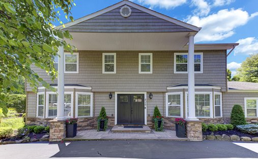 House in Huntington Station, New York, United States 1