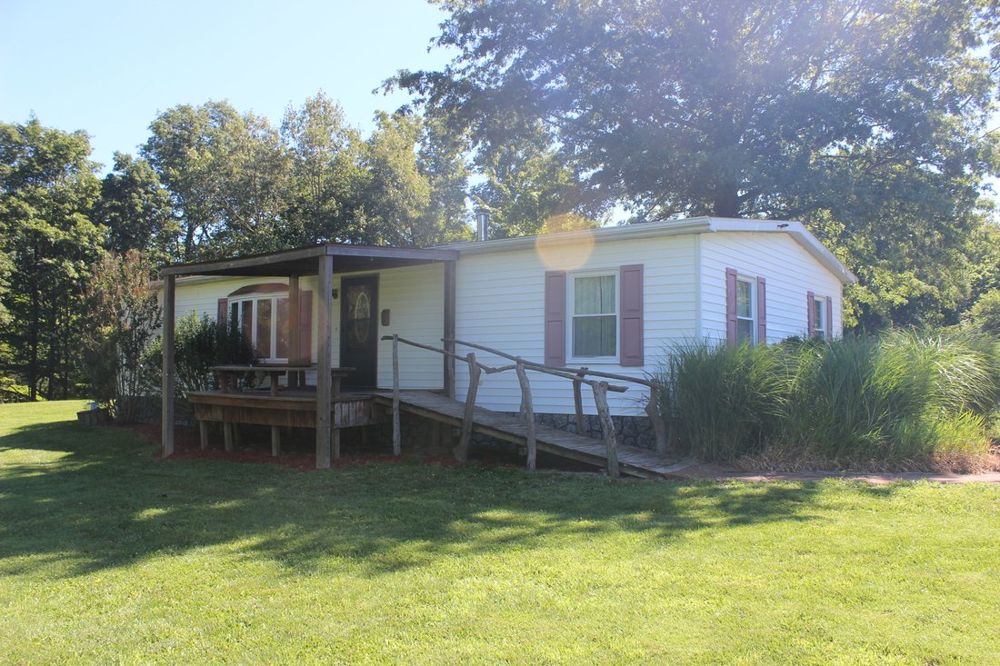 House in Salem, Illinois, United States 4 - 18277447