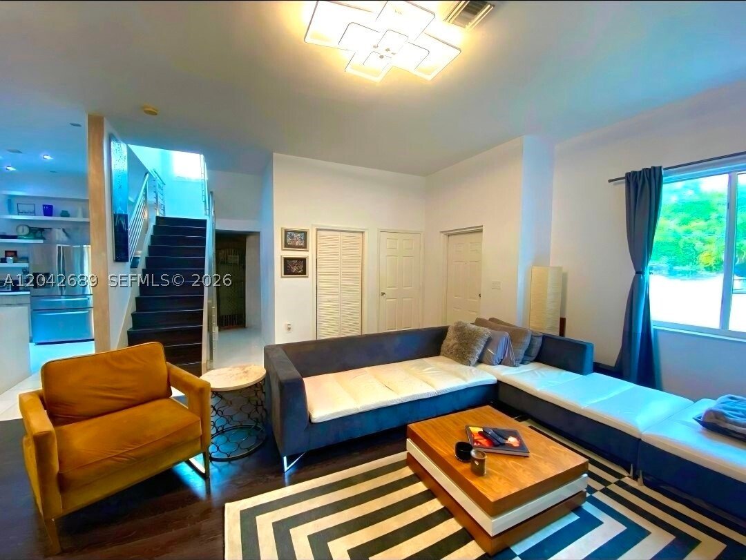 Townhouse in Miami, Florida, United States 5 - 18276994