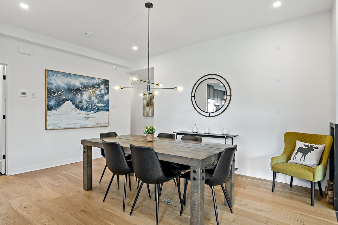 Condo in Mont-Tremblant, Quebec, Canada 4 - 18227305