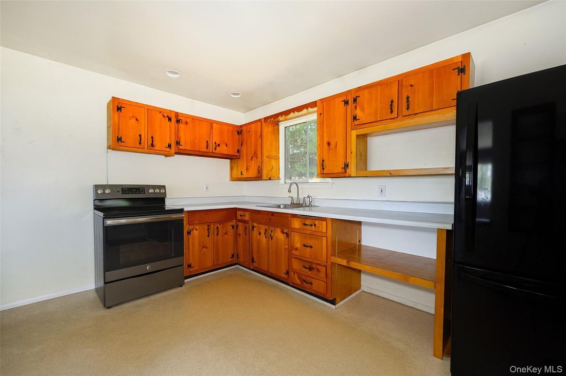 House in Beacon, New York, United States 4 - 18142268