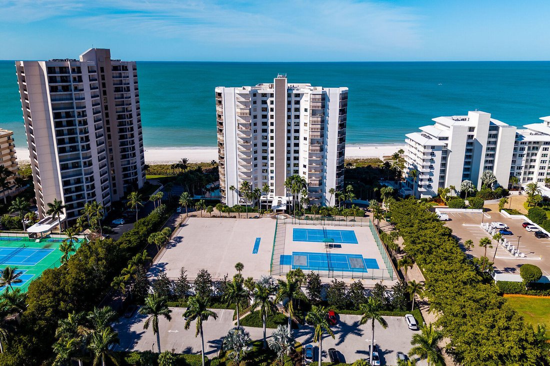 Condo in Marco Island, Florida, United States 1 - 18277545