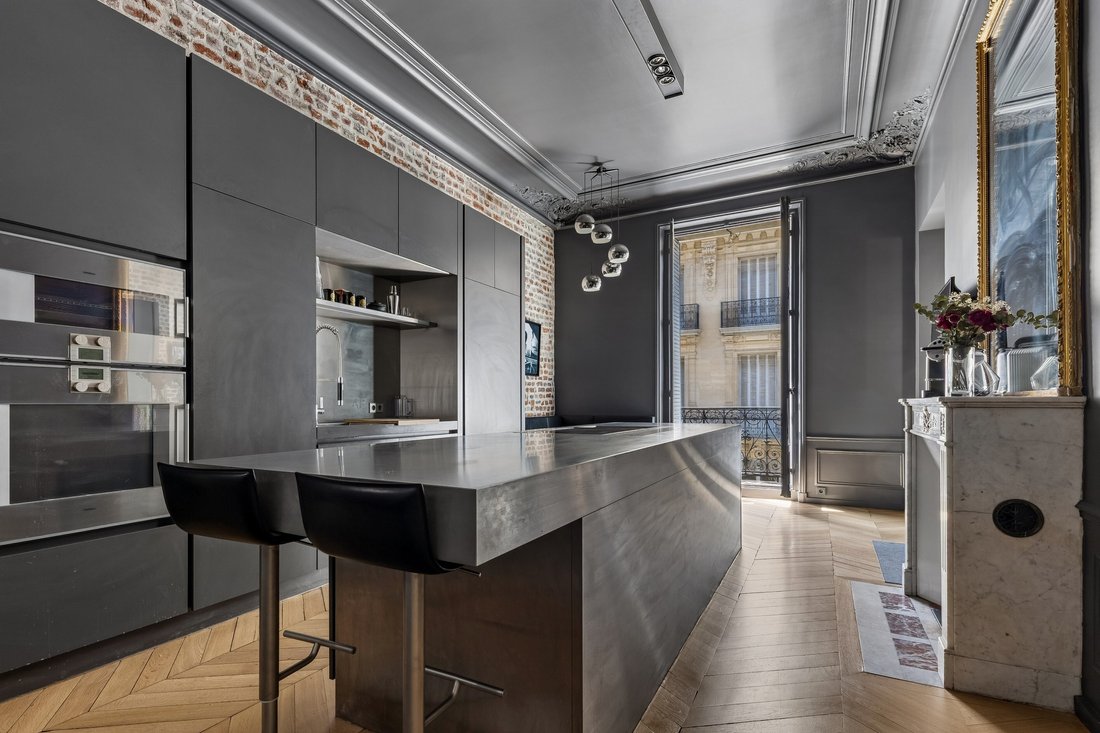 Apartment in La Fourche-Guy Môquet, Paris 17e Arrondissement, Paris 4 - 18278146