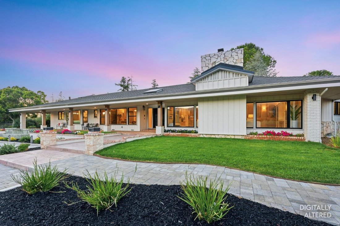 House in Los Altos Hills, California, United States 1 - 18277645