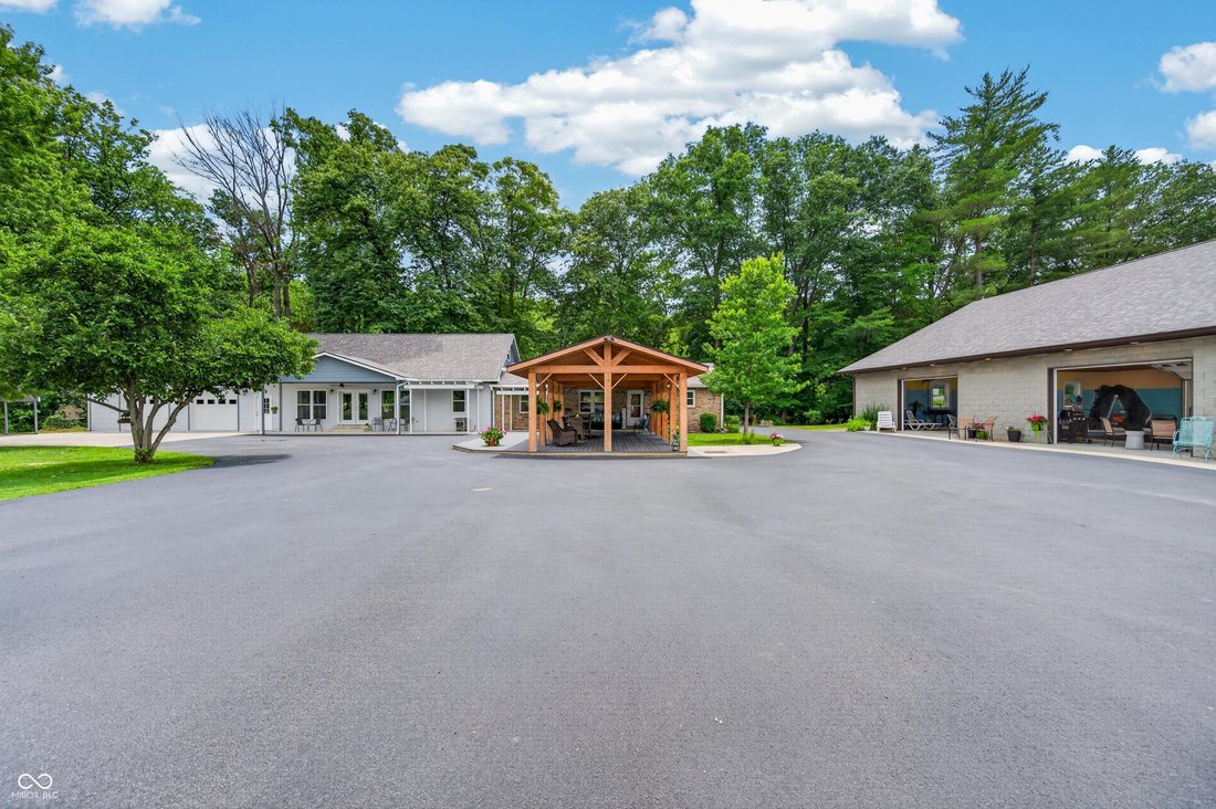 House in North Vernon, Indiana, United States 3 - 18277543
