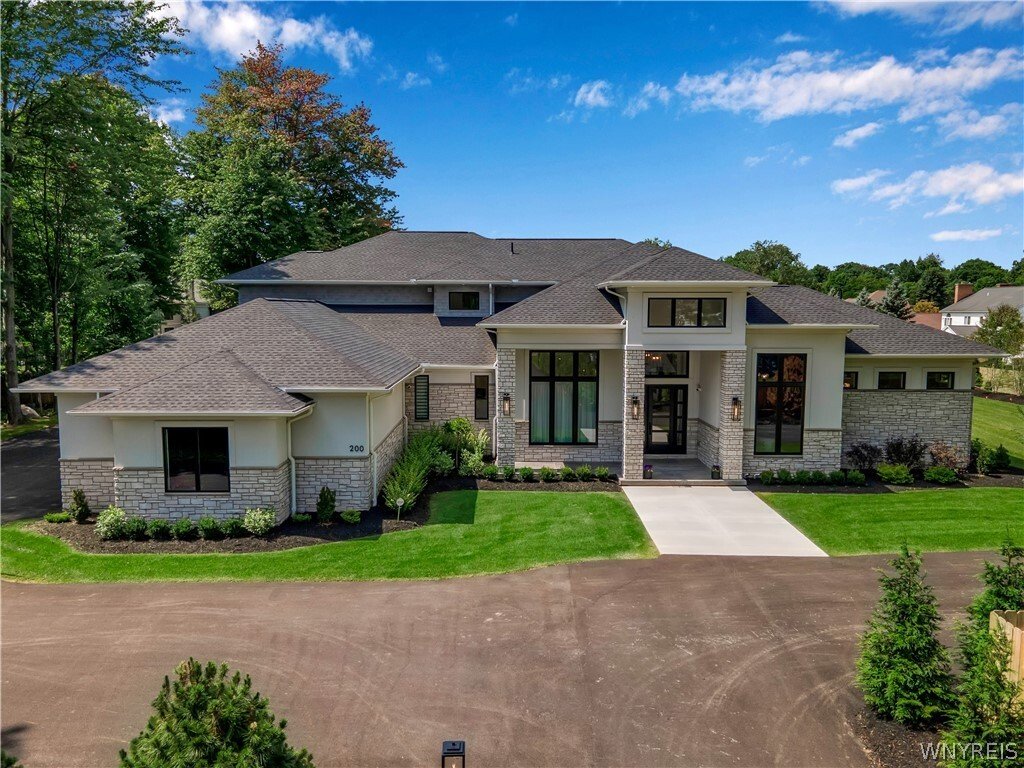 House in East Amherst, New York, United States 1 - 18277577