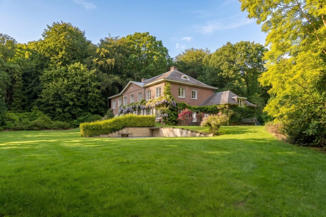 Villa in Asse, Flanders, Belgium 2 - 16537338