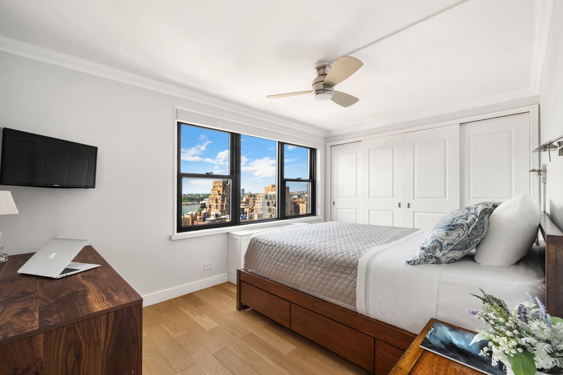 Co Op in New York, New York, United States 4 - 18278136