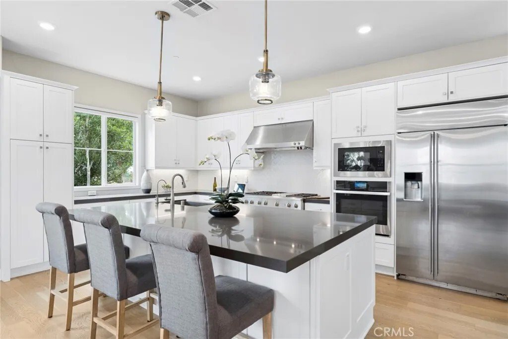Condo in Irvine, California, United States 5 - 18277610