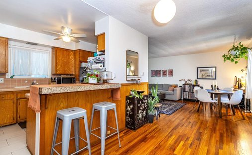 Condo in Los Angeles, California, United States 1