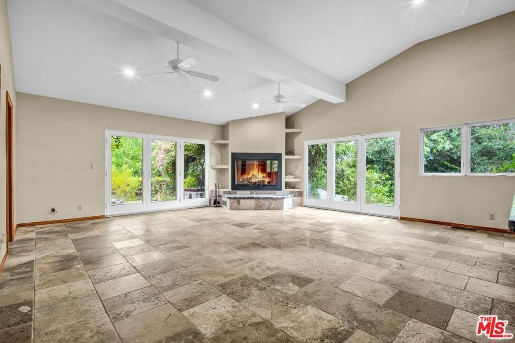 House in Los Angeles, California, United States 5 - 18276938