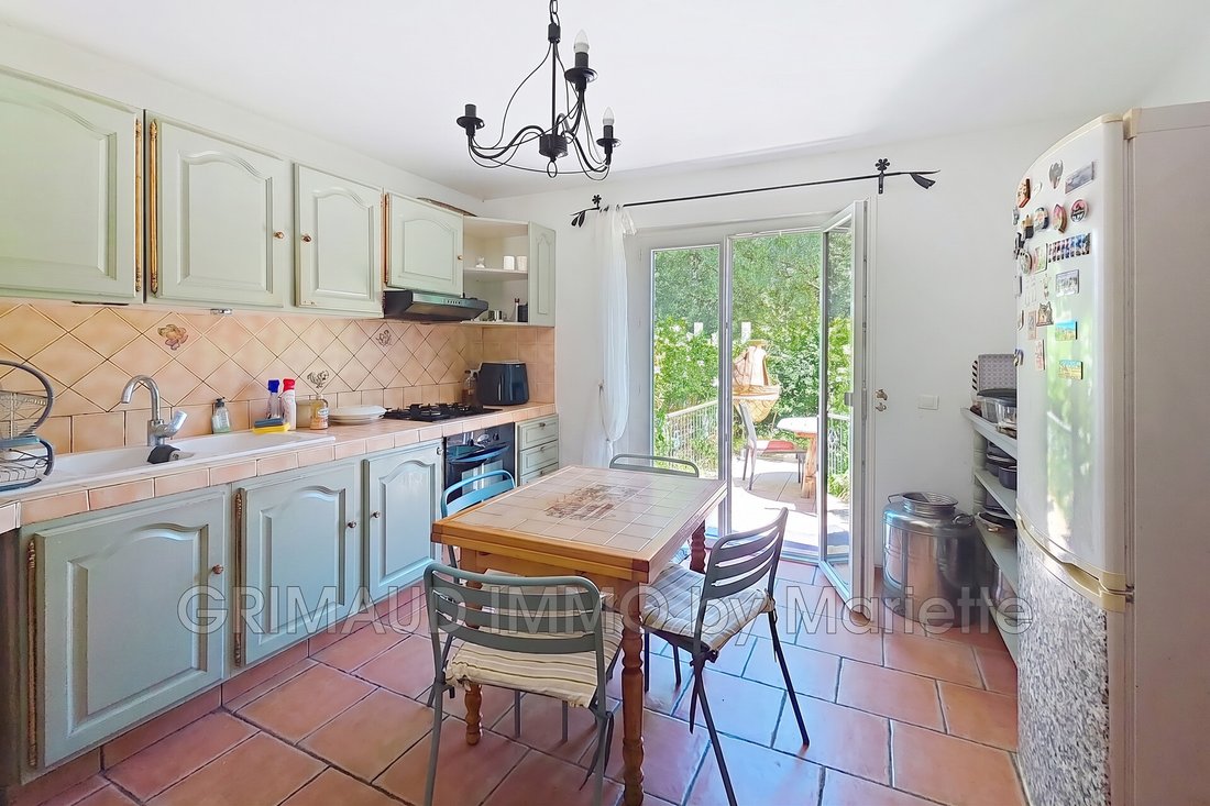 Villa in Grimaud, Provence-Alpes-Côte d'Azur, France 3 - 16003066