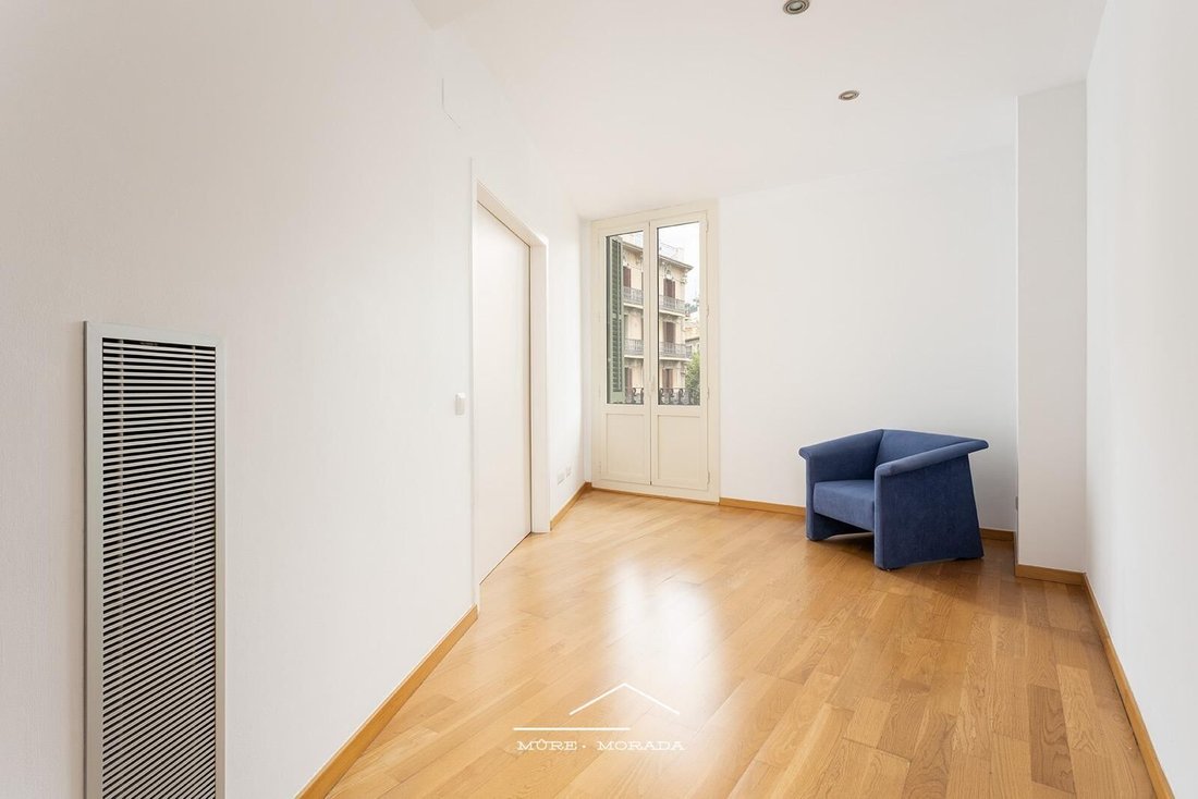 Apartment in Eixample, Barcelona, Spain 2 - 18277091