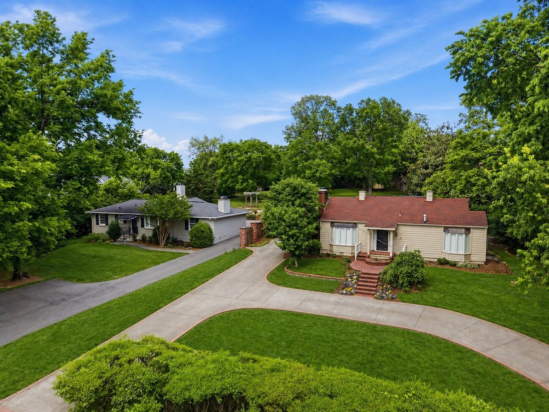 House in Nashville, Tennessee, United States 3 - 18277340