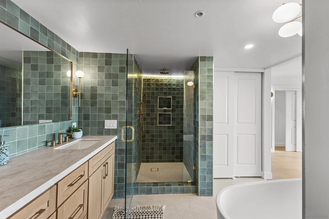 Condo in San Diego, California, United States 1 - 18277768