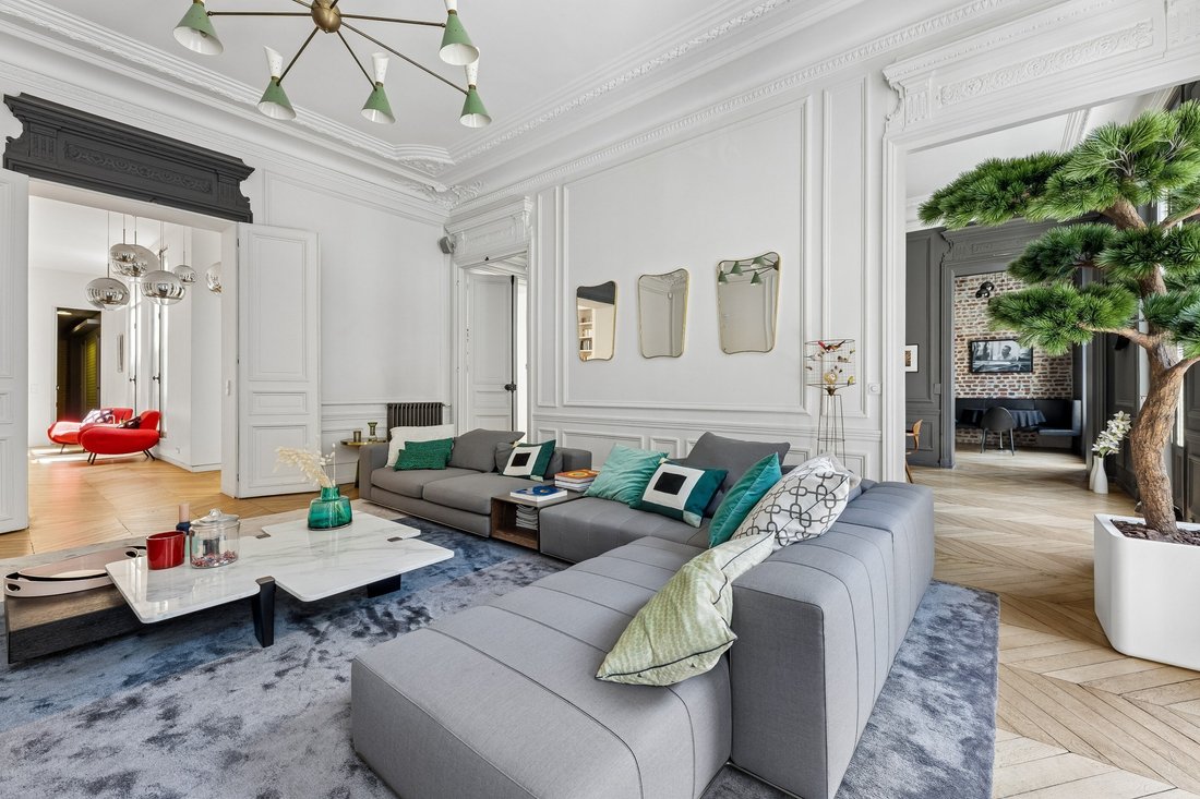 Apartment in La Fourche-Guy Môquet, Paris 17e Arrondissement, Paris 2 - 18278146