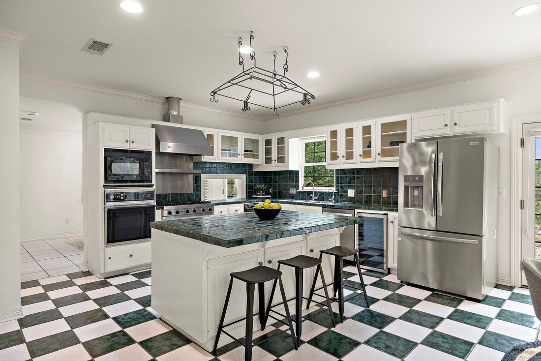 House in Spicewood, Texas, United States 4 - 18277315