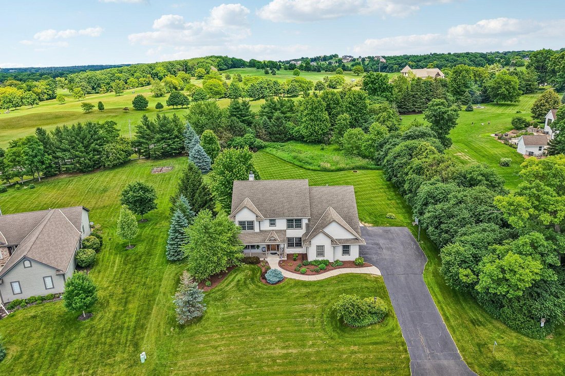 House in Merton, Wisconsin, United States 4 - 18277546