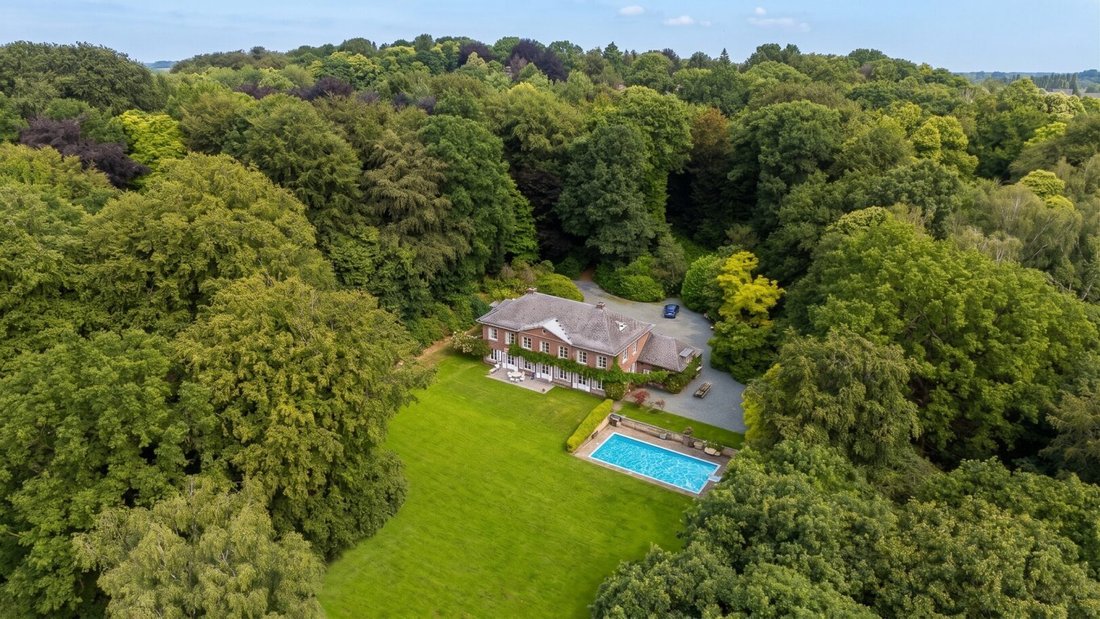 Villa in Asse, Flanders, Belgium 4 - 16537338
