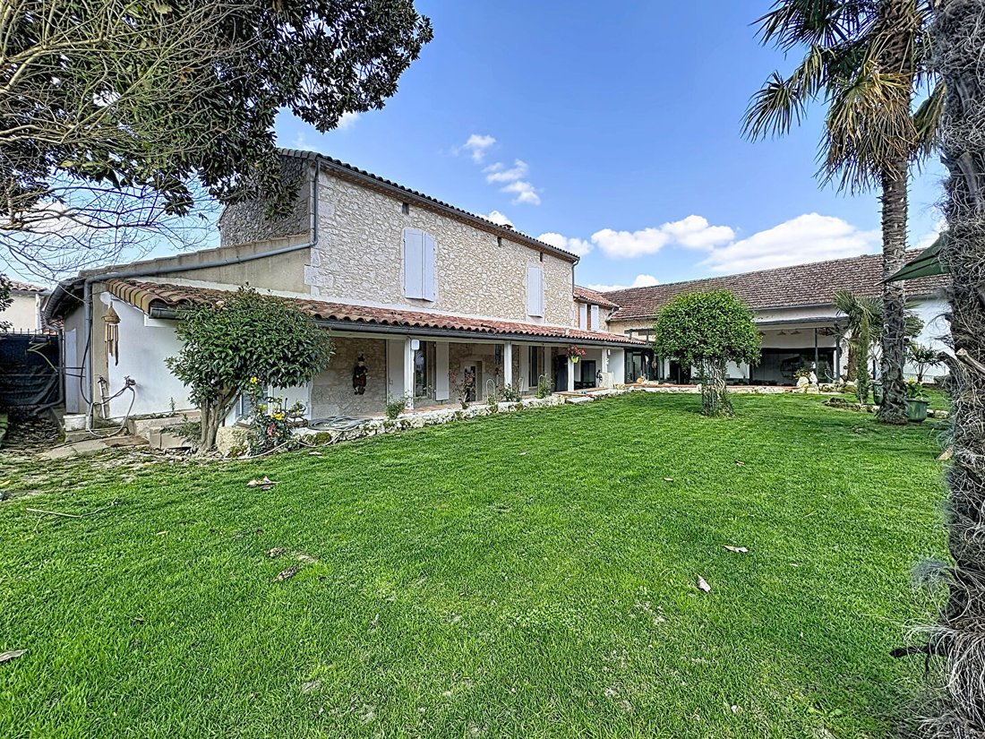 House in Vianne, Nouvelle-Aquitaine, France 2 - 13595405