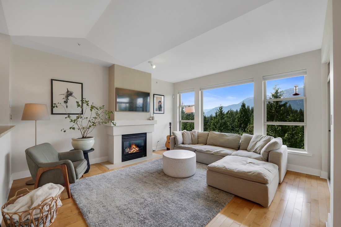 House in Squamish, British Columbia, Canada 1 - 18278541