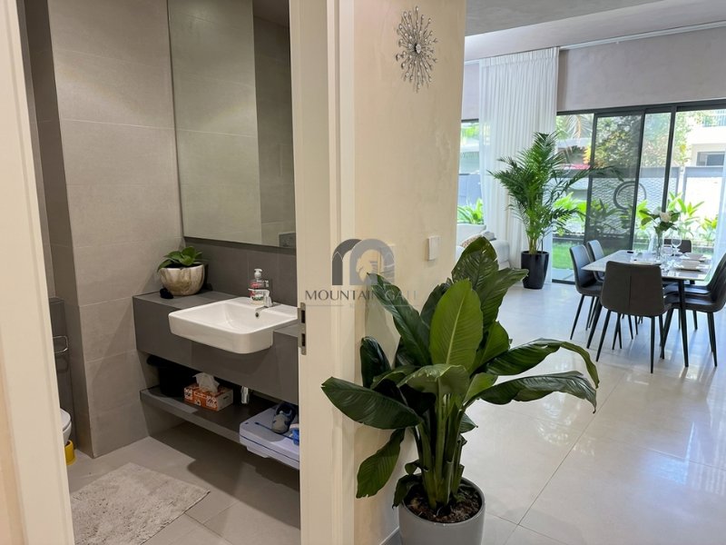 Townhouse in Al Suyoh Suburb, Sharjah Emirate, United Arab Emirates 2 - 18277008