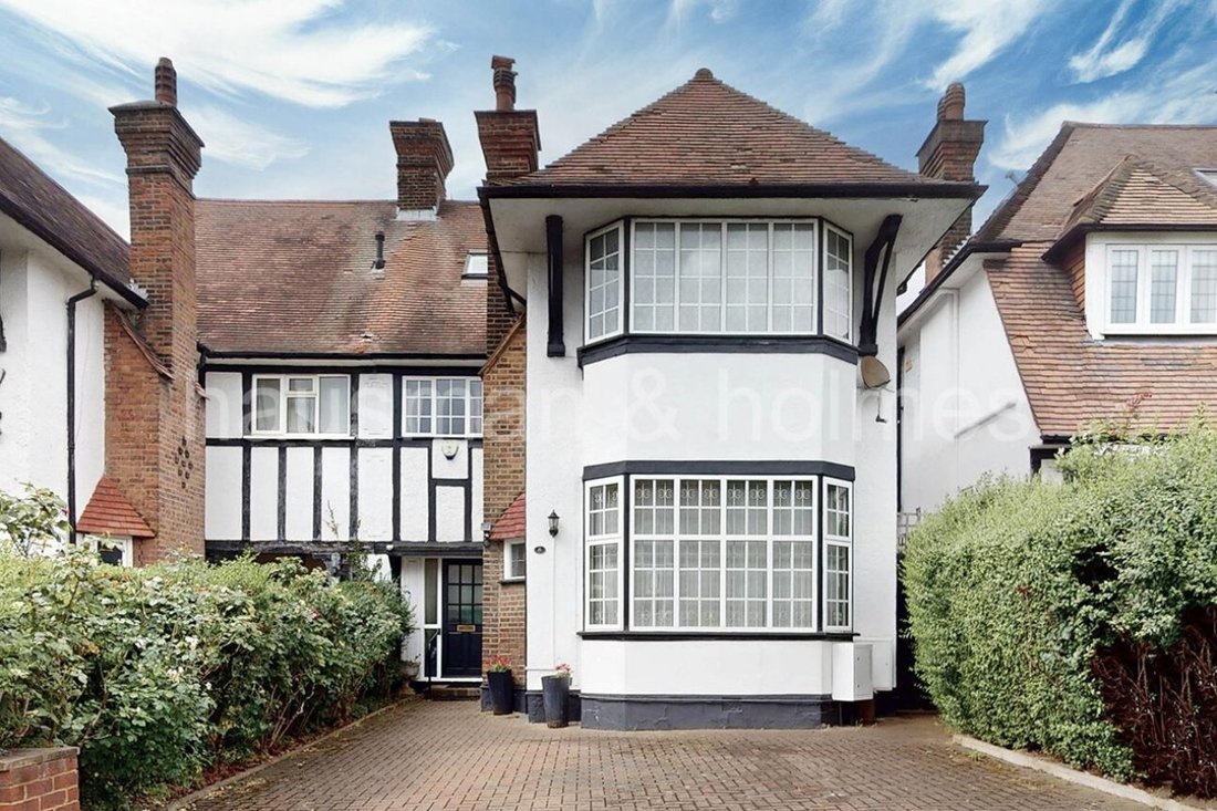 House in Childs Hill, Barnet, England 1 - 18276970
