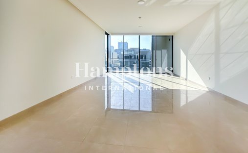 Villa in Hadaeq Sheikh Mohammed Bin Rashid, Dubai, United Arab Emirates 1