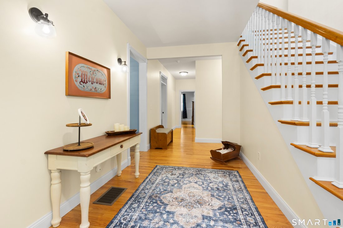 House in Killingly, Connecticut, United States 4 - 18276981