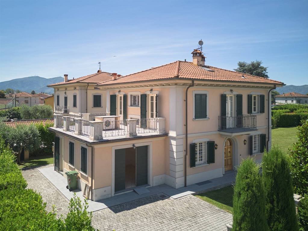 Villa a Centro, Capannori, Toscana 1 - 18277024