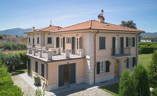 Villa in Center, Capannori, Tuscany 1